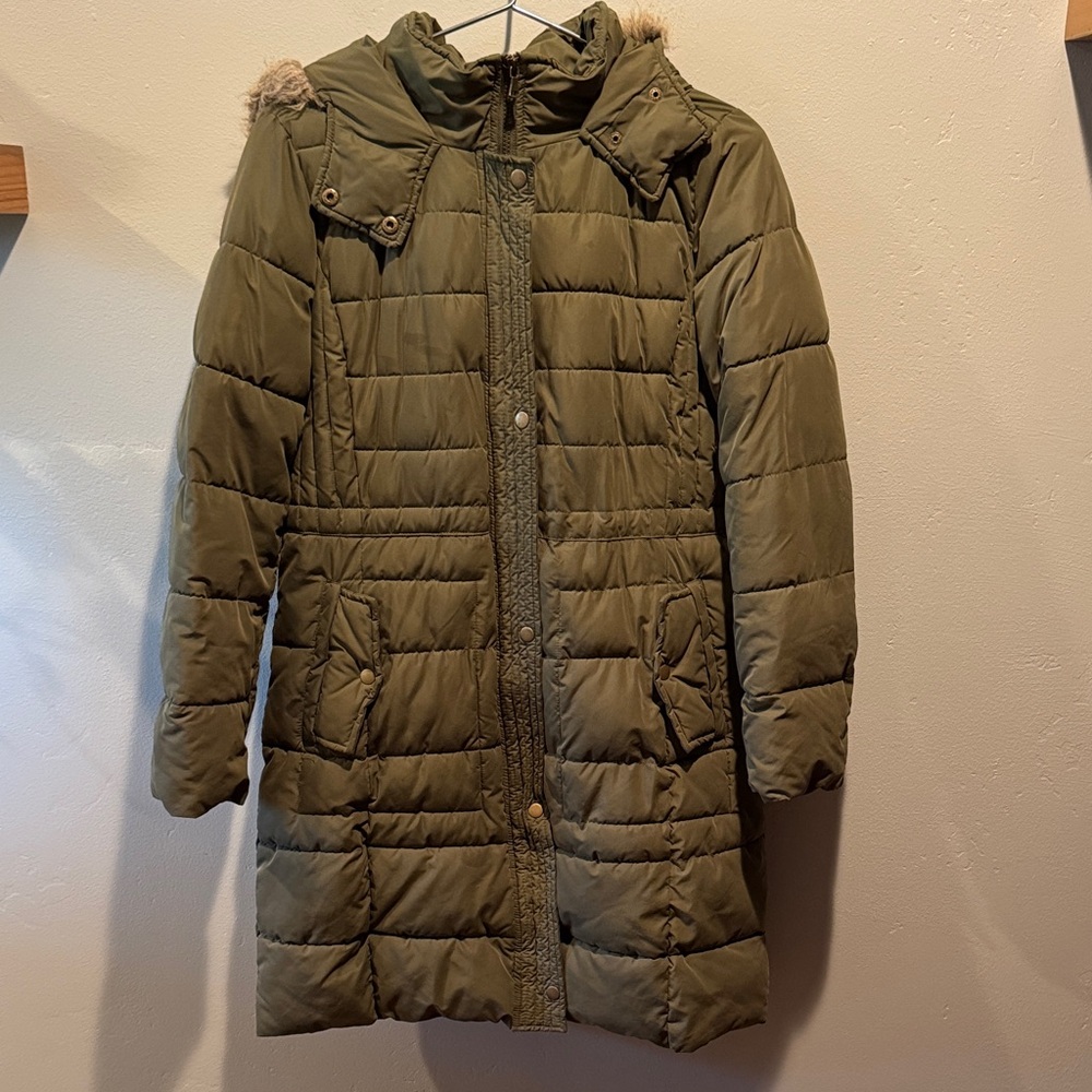 Merona Women’s Hunter Olive Green Long Quilted Puffer Jacket Coat Faux Fur Hood